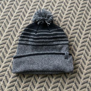 Black Diamond Pom Beanie